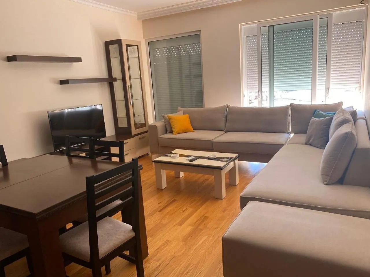 Saranda Apartment